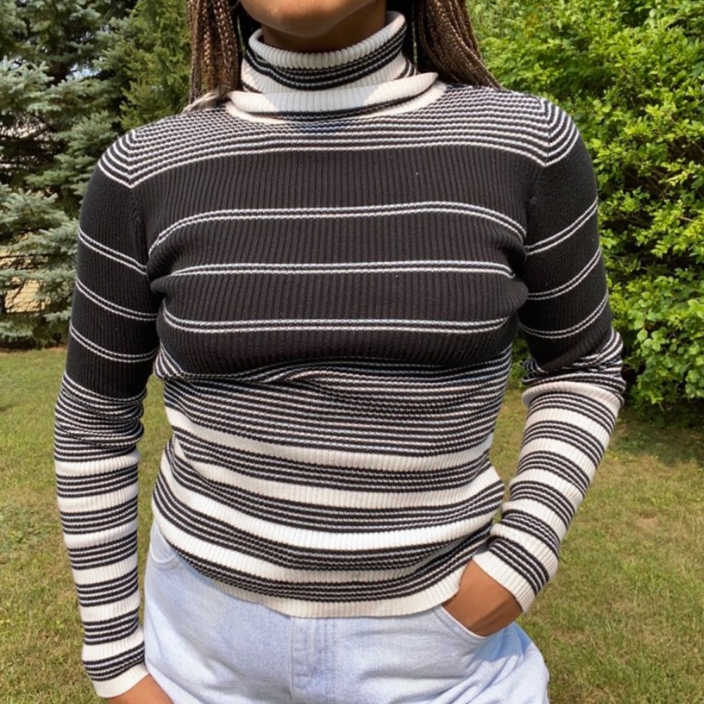 Striped GAP Turtle Neck Longsleeve